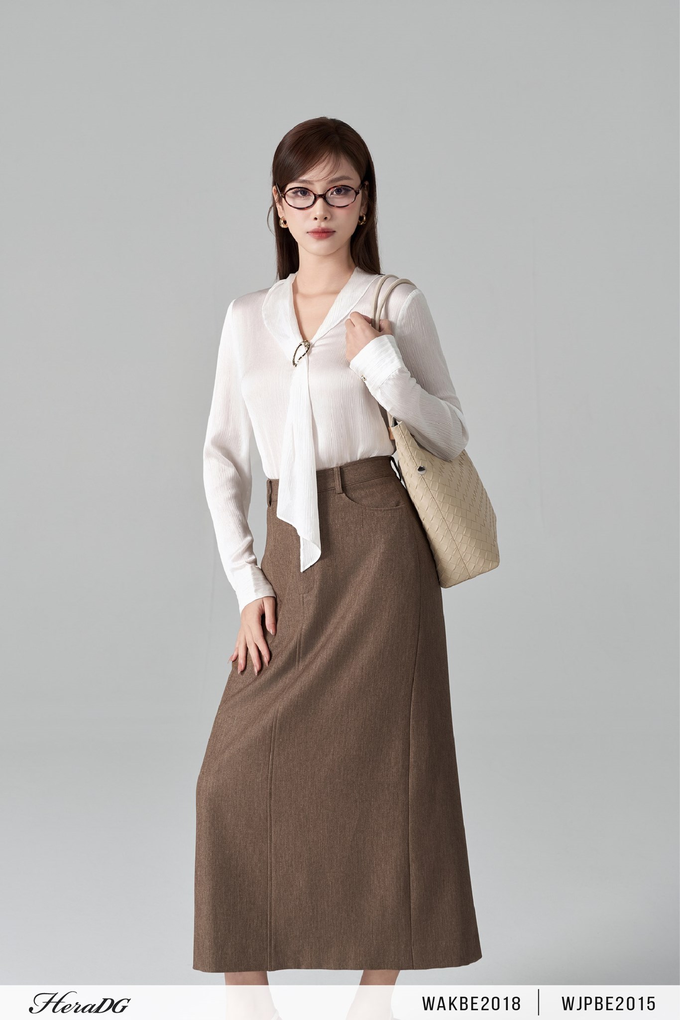 Ảnh của Áo kiểu cổ liền khăn